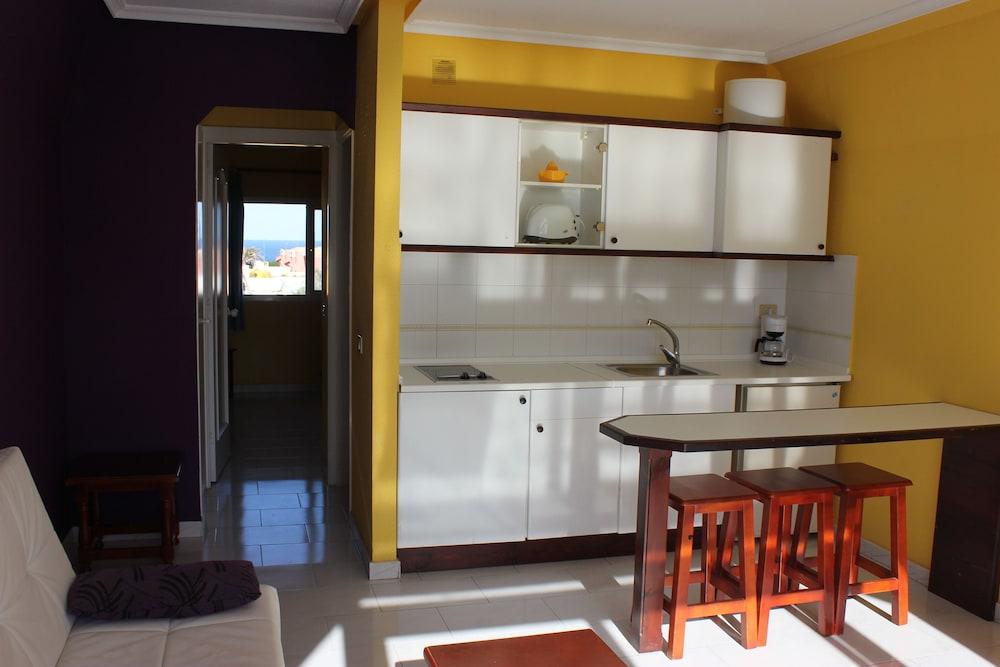 Aparthotel La Piramide Costa De Antigua Eksteriør bilde