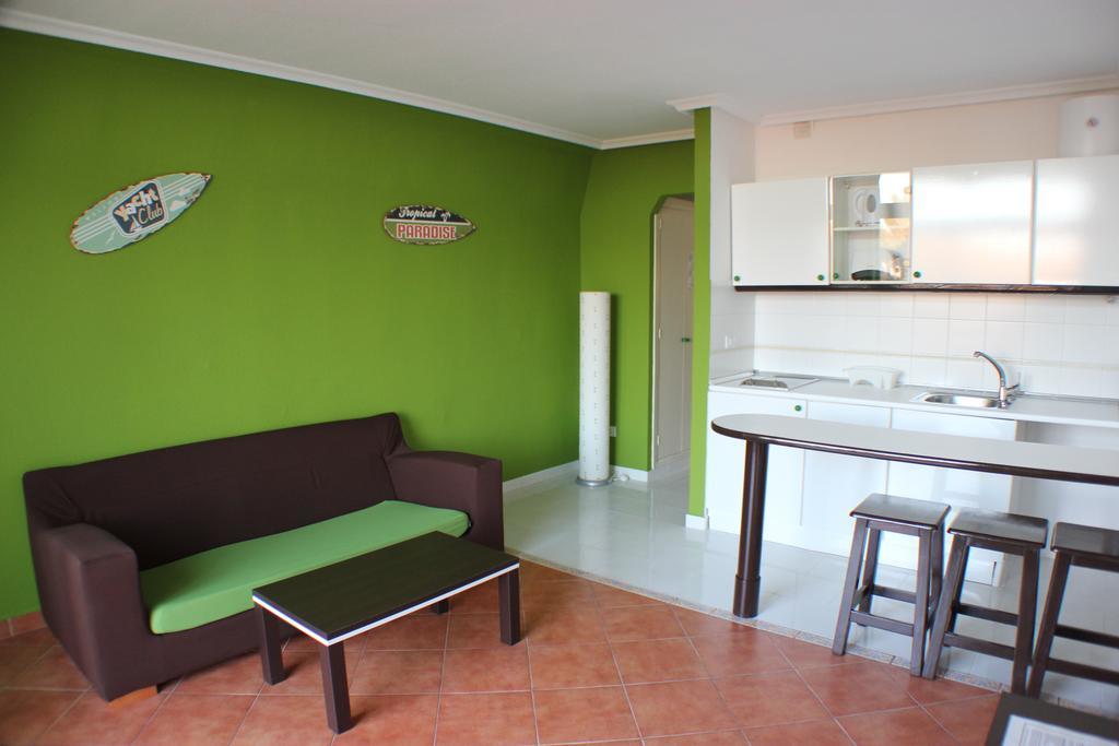 Aparthotel La Piramide Costa De Antigua Rom bilde