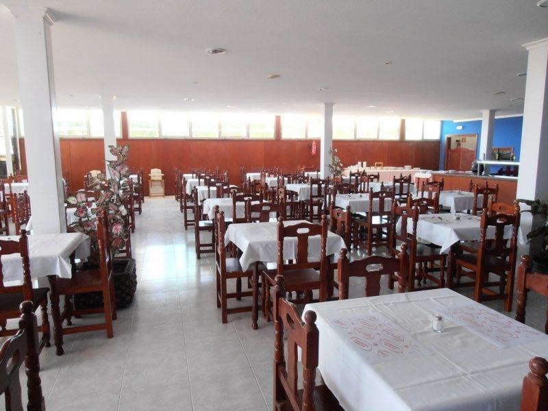 Aparthotel La Piramide Costa De Antigua Eksteriør bilde